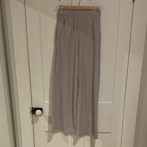 Dynamite Textured Gray Fabric